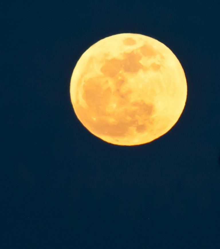 La super luna Desde el Surco